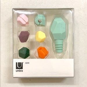 Umbra Gem Wine Charms and Topper